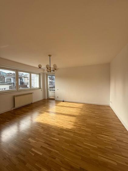 Duplex cu 6 camere cu Teren 200 Mp în Andrei Mureșanu