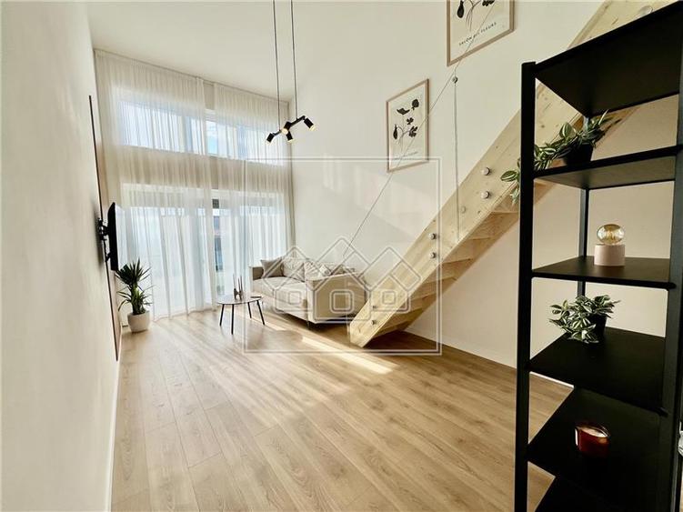 Penthouse cu 2 camere semidecomandat în Exterior Vest