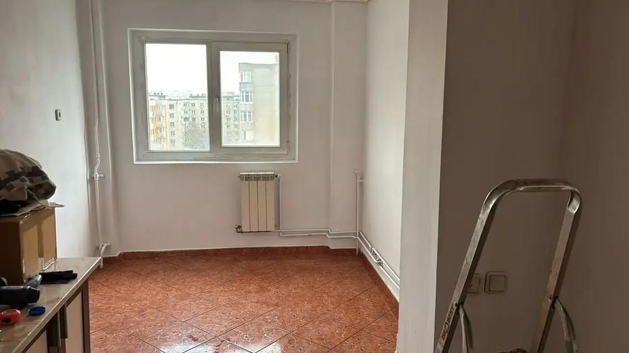 ISPIRESCU MARGEANULUI BIRNOVA, CENTRALA PROPRIE, BLOC 1984 - 13