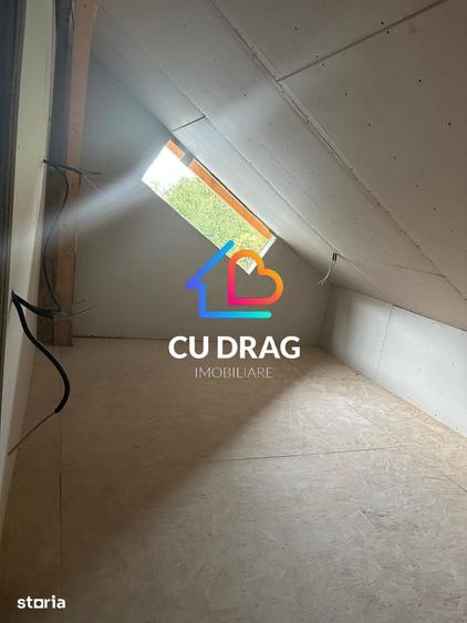Casă cu Teren 12000 Mp în Avrig