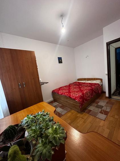 Apartament cu 2 camere semidecomandat în Tătărași