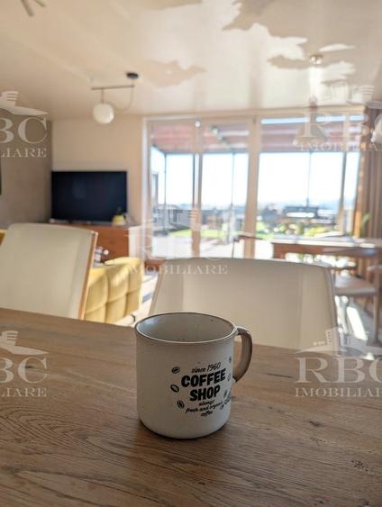 Penthouse cu 3 camere decomandat în Grigorescu