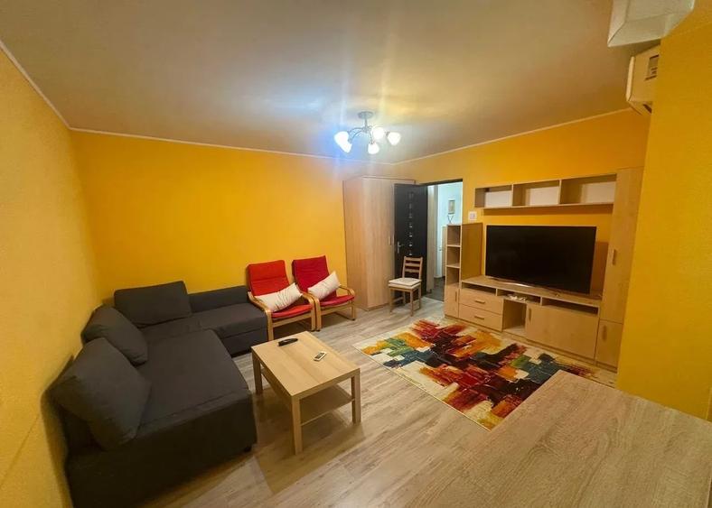 Apartament cu 2 camere semidecomandat, mobilat în Dristor