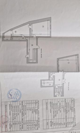 Apartament cu 7 camere decomandat în P-ța Unirii