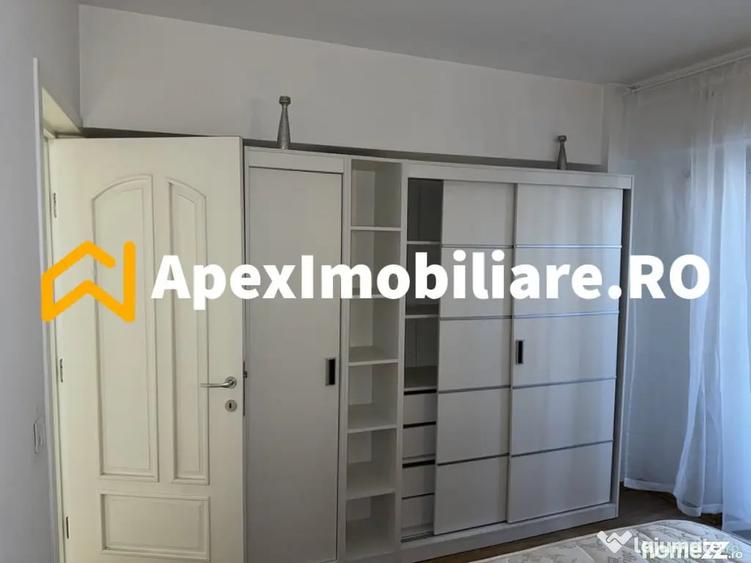 Apartament cu 2 camere decomandat în Universitate