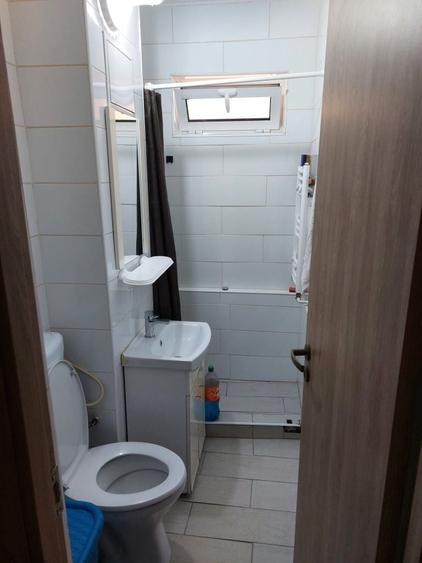 Apartament cu 2 camere semidecomandat în Cedonia