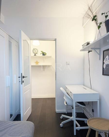 Apartament cu 3 camere semidecomandat, mobilat în Central