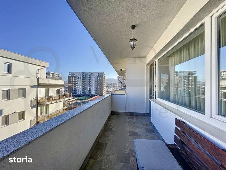 Apartament cu 3 camere semidecomandat în Bună Ziua