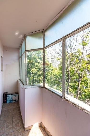 Apartament 3 camere mobilat ,strada Novaci în zona 13 Septembrie - 17