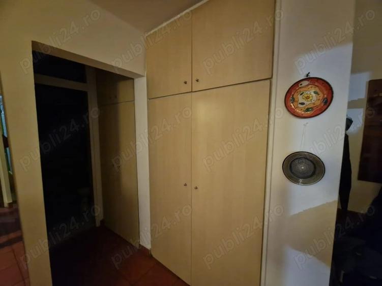Apartament cu 2 camere semidecomandat în Colentina