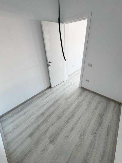 Apartament cu 2 camere semidecomandat în Sânpetru