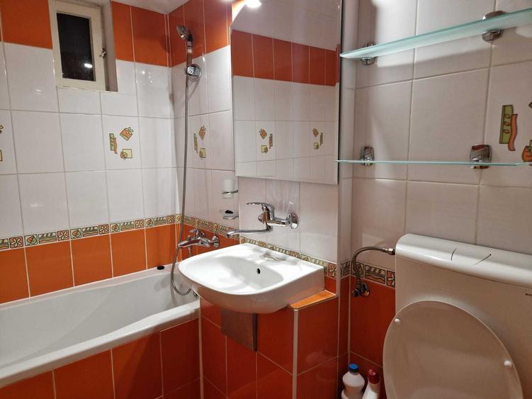 Apartament cu 2 camere decomandat în Ștefan cel Mare