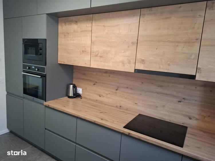 Apartament cu 2 camere decomandat, mobilat în Tractorul