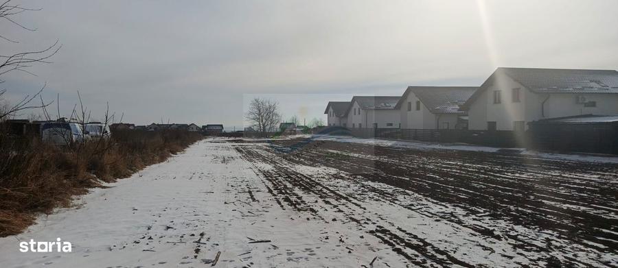Teren de 1000 mp, în Frătăuții Noi