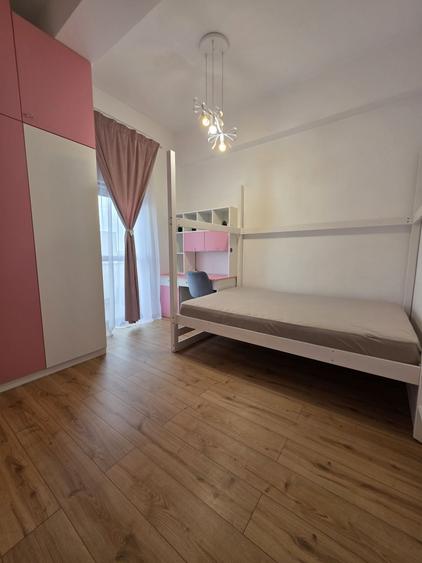 Apartament cu 4 camere decomandat în Șelimbăr
