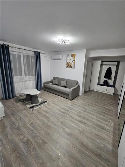 Apartament cu 2 camere decomandat, mobilat în Aeroport