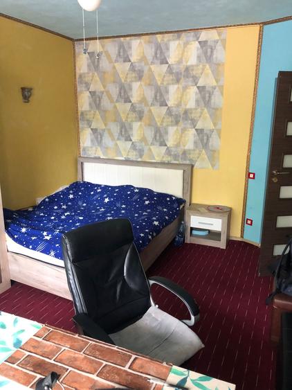 Apartament cu 3 camere, mobilat în Zorilor