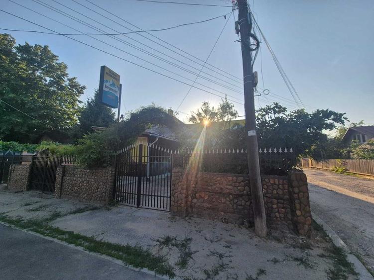 Casă cu 2 camere în Central