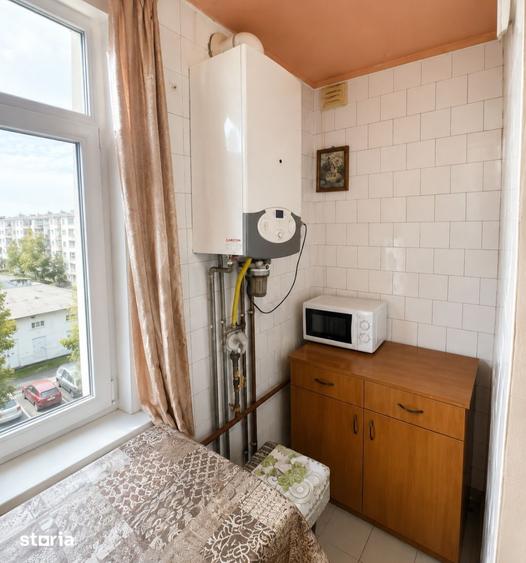 Apartament cu 2 camere decomandat în Calea București
