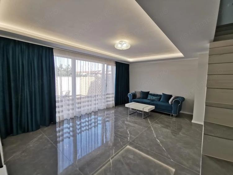 Casă cu 3 camere cu Teren 45 Mp în Dumbrăvița