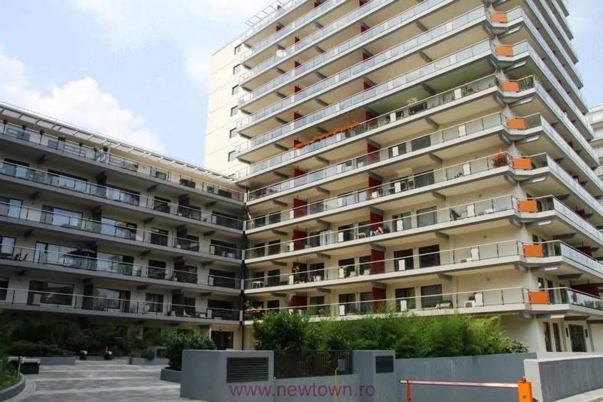Proprietar vand apartament 3 camere nemobilat - 1