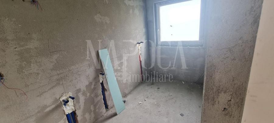 Casă individuală cu 7 camere cu Canalizare în Gară
