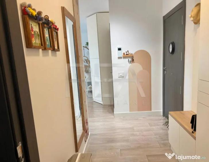 Apartament cu 5 camere decomandat în Herăstrău