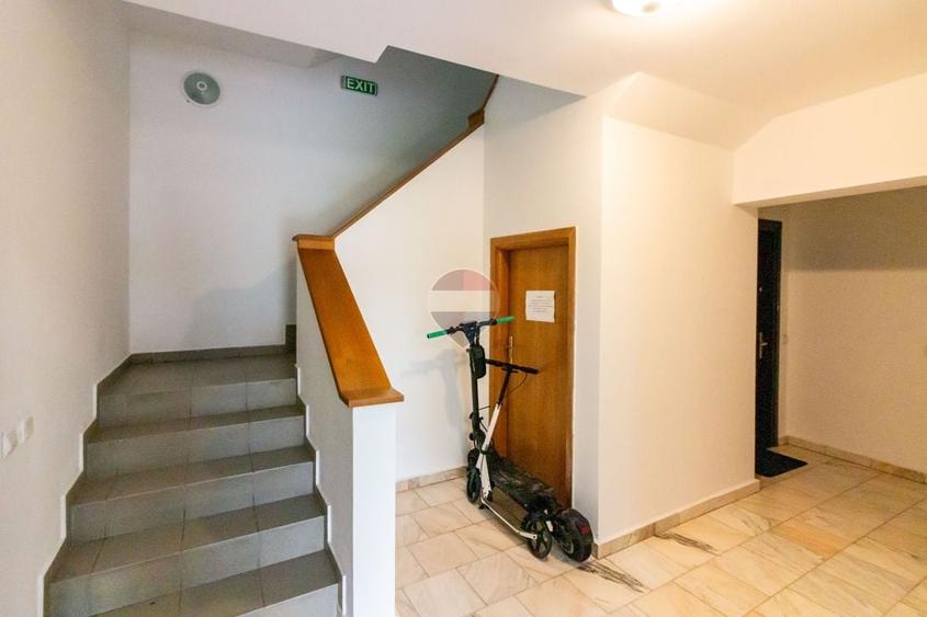 Apartament cu 2 camere semidecomandat, mobilat în Nord