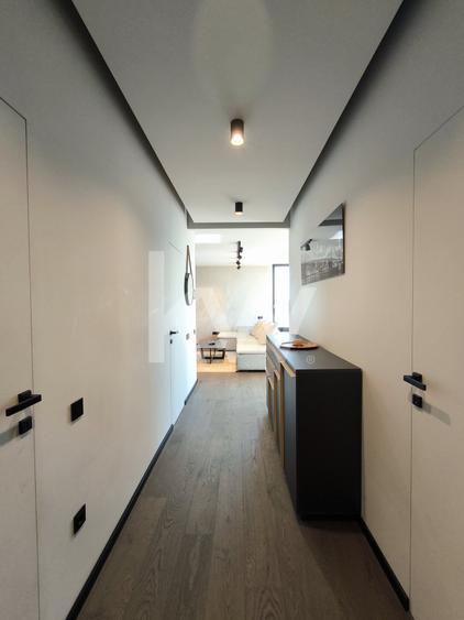 Apartament cu 2 camere decomandat, mobilat în Tractorul