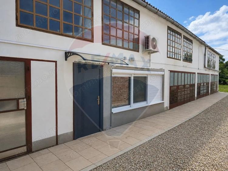 Spațiu comercial, de 110 mp, în Central