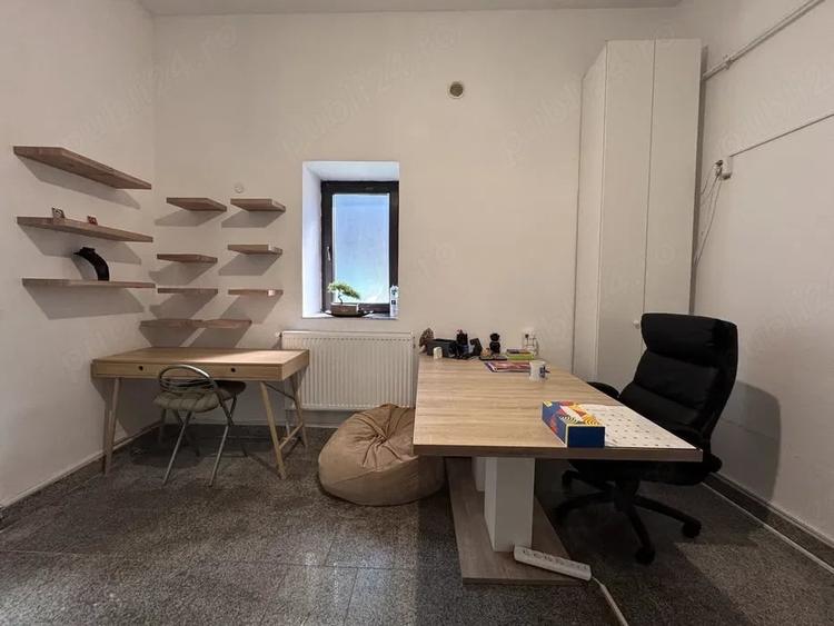 Spațiu comercial, de 15 mp, în Central