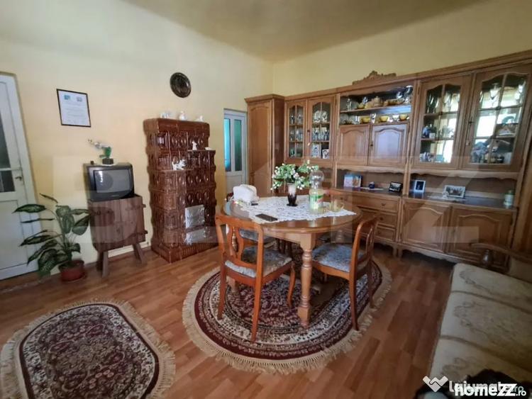 Casă cu 3 camere cu Teren 992 Mp în Porumbeni