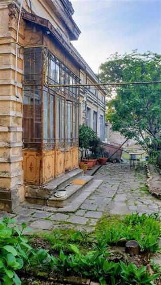 Casă cu 4 camere cu Canalizare în Apollo