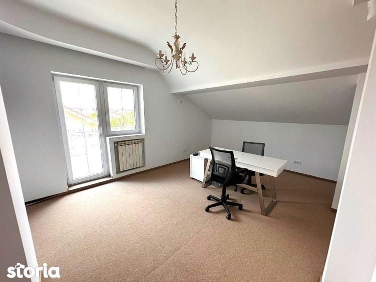 Casă cu 7 camere cu Teren 1100 Mp în Chiajna