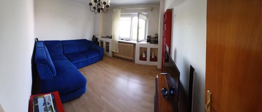 Apartament cu 4 camere decomandat în Eroii Revoluției