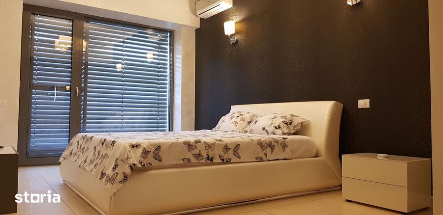 Apartament cu 3 camere decomandat în Cazino
