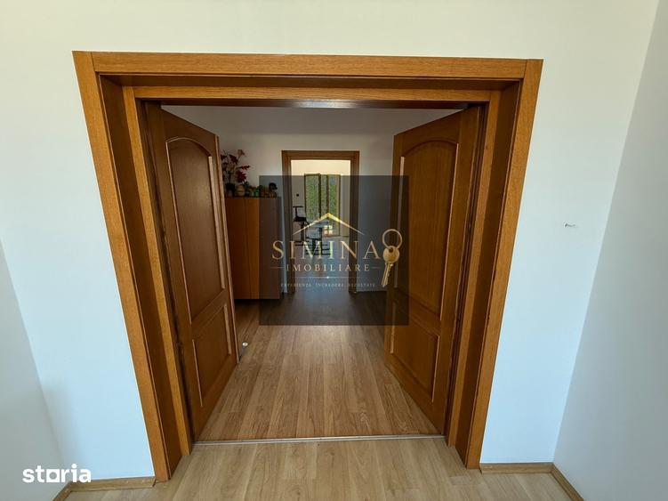 Casă cu 10 camere cu Teren 1000 Mp în Sâncraiu de Mureș