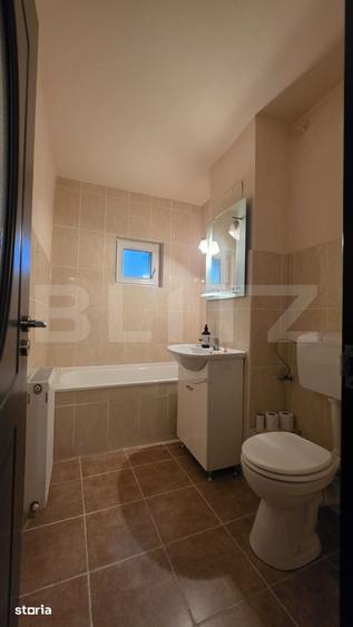 Apartament cu 3 camere decomandat în Soarelui