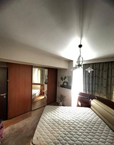 Apartament cu 2 camere semidecomandat, mobilat în Pipera