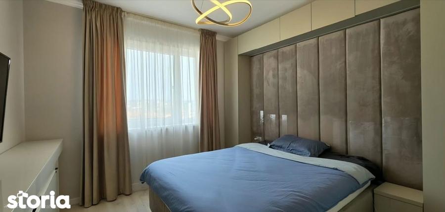 Apartament cu 3 camere în Decebal