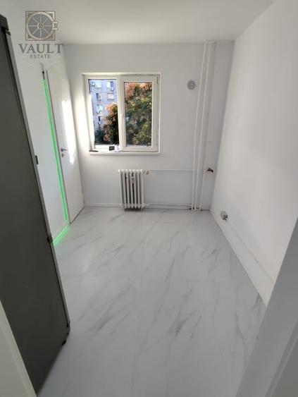 Apartament cu 2 camere decomandat în Rahova
