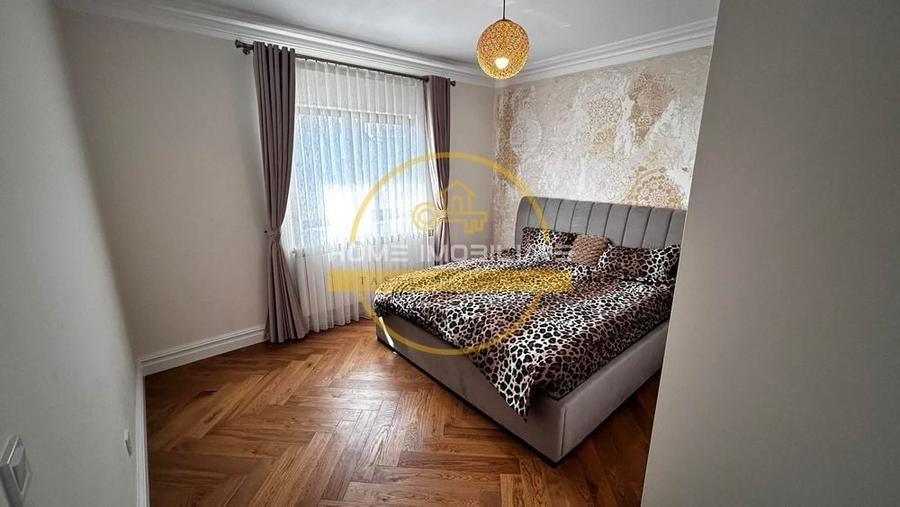 Casă individuală cu 3 camere cu Canalizare în Holboca