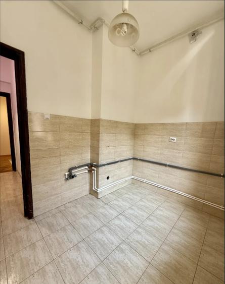 Apartament cu 2 camere semidecomandat în Ultracentral