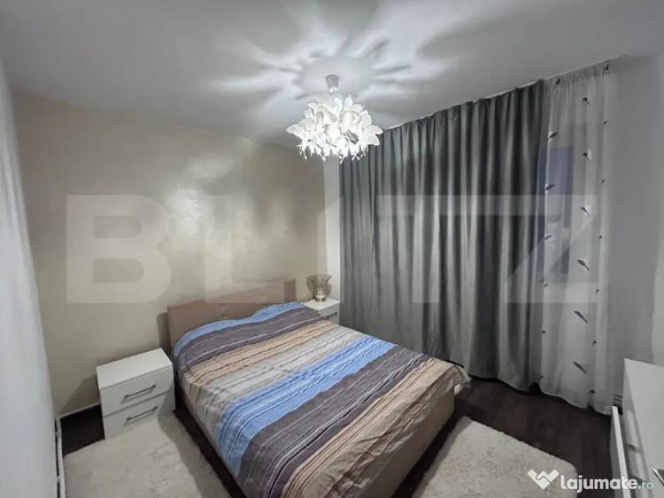Apartament cu 4 camere decomandat în Rovine