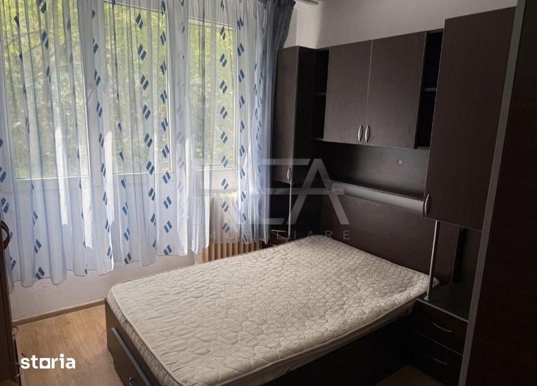 Apartament cu 3 camere semidecomandat în Drumul Taberei