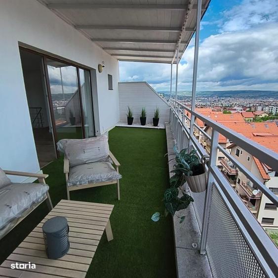 Apartament cu 4 camere în Bună Ziua