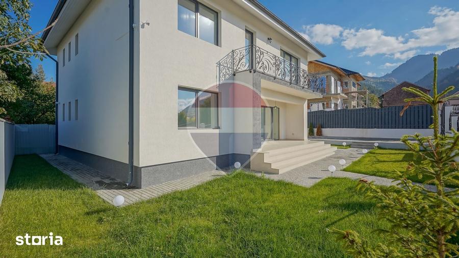 Casă cu 5 camere decomandat cu Teren 400 Mp în Bunloc