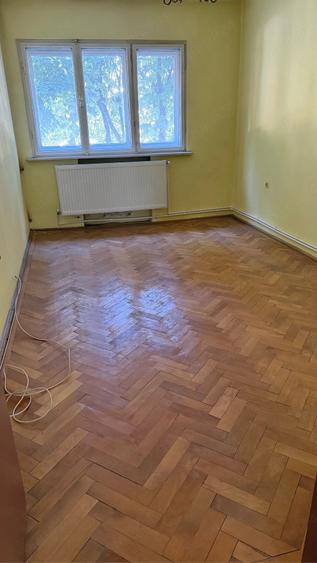 Apartament cu 2 camere nedecomandat în Ultracentral