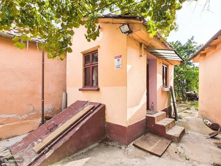 Casă cu Teren 328 Mp în Tileagd