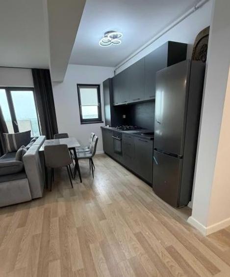 Apartament cu 2 camere semidecomandat în Km 5
